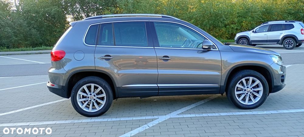 Volkswagen Tiguan 2.0 TDI DPF 4Motion BlueMotion Technology DSG Cup Track & Style - 3