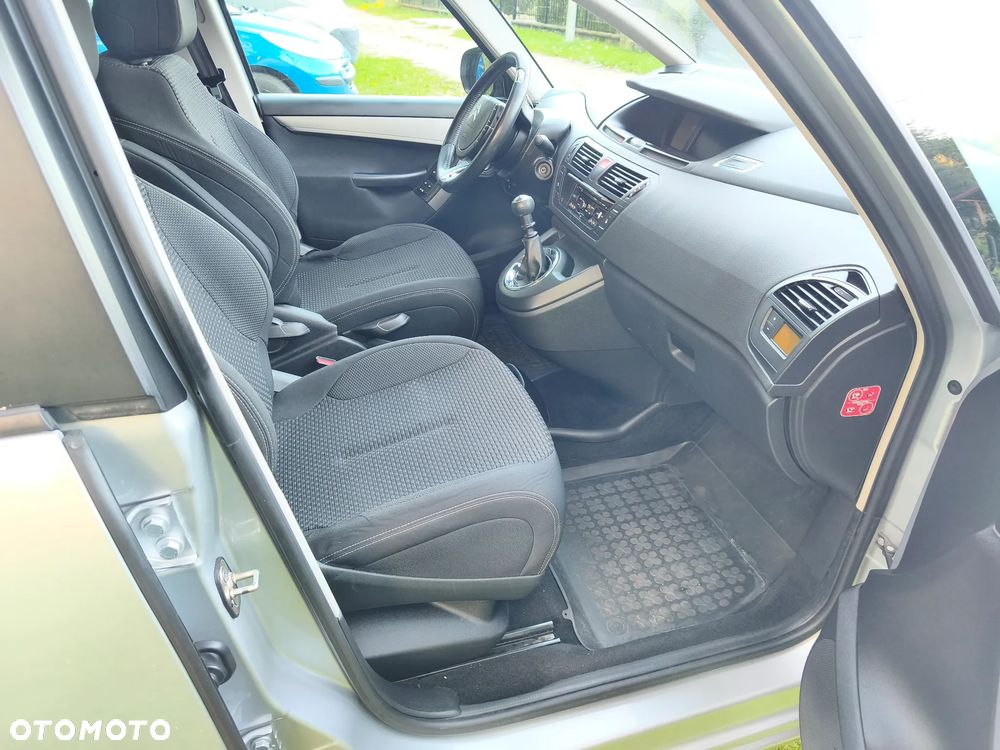 Citroën C4 Picasso - 9