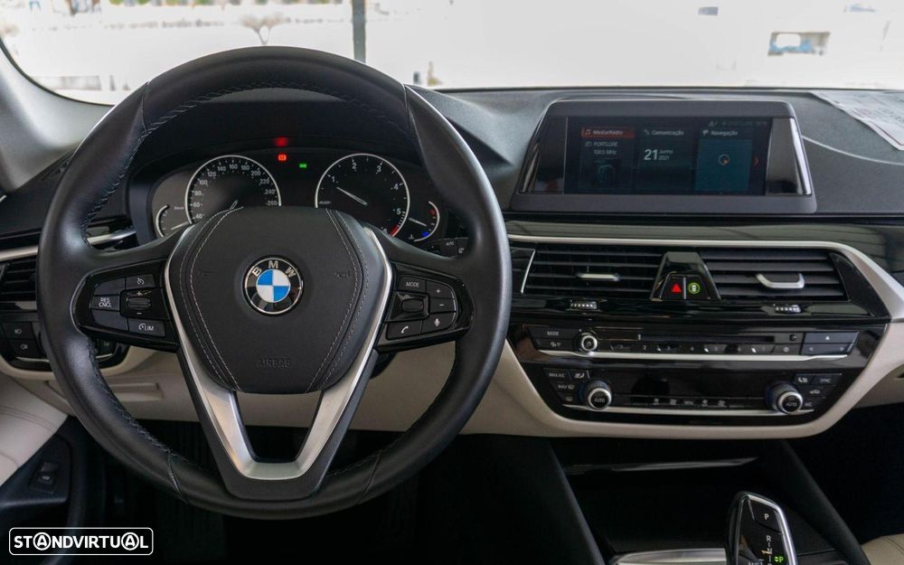 BMW 520 d Auto - 23