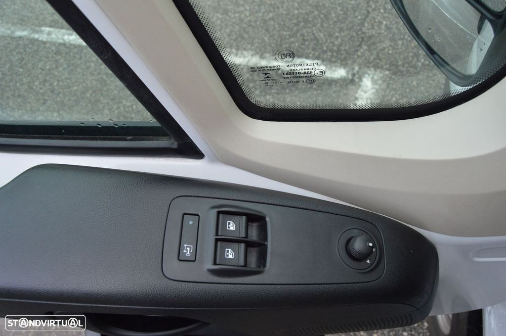 Peugeot Boxer 2.2 BlueHDi 333 L2 CD - 11