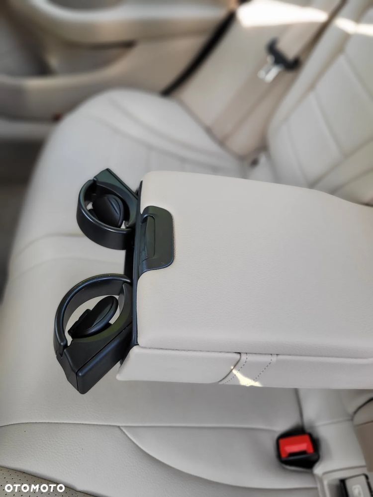 Mercedes-Benz Klasa C 200 4-Matic 9G-TRONIC - 15