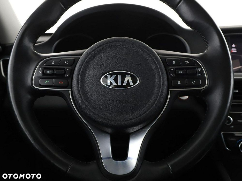 Kia Optima Plug-in Hybrid - 21