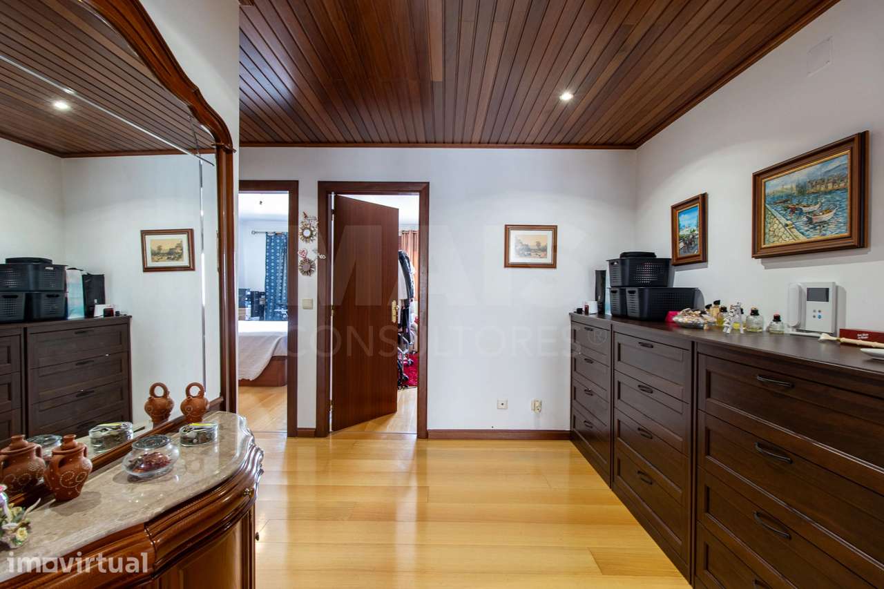 Apartamento T2 | Avenida de Fitares  - Rinchoa – Rio de Mouro - Sintra - Grande imagem: 4/14