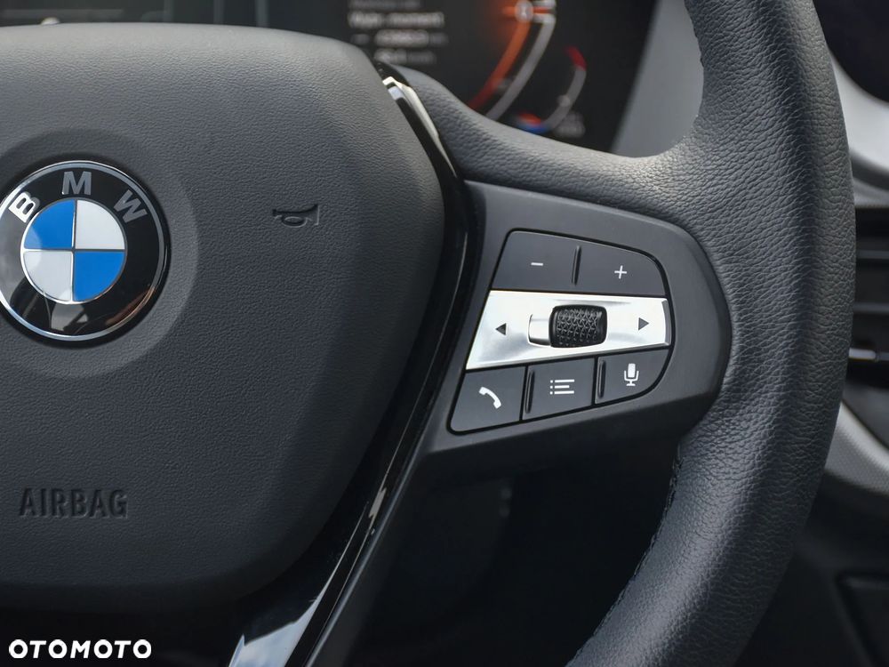 BMW Seria 1 118i Advantage - 28
