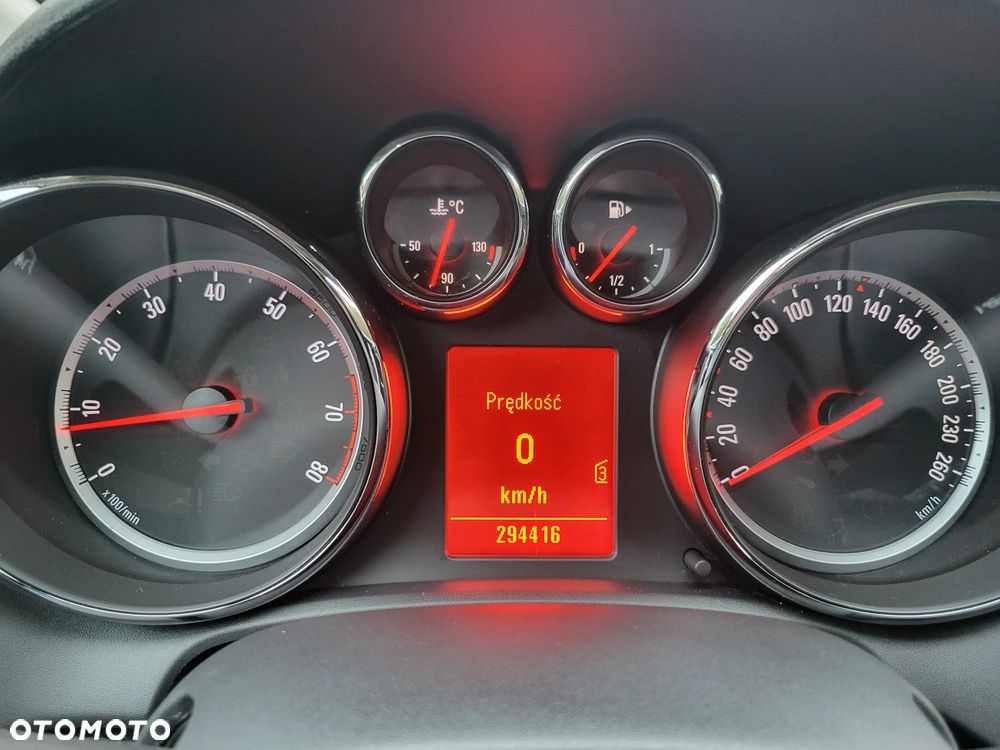 Opel Astra 1.4 Turbo - 13