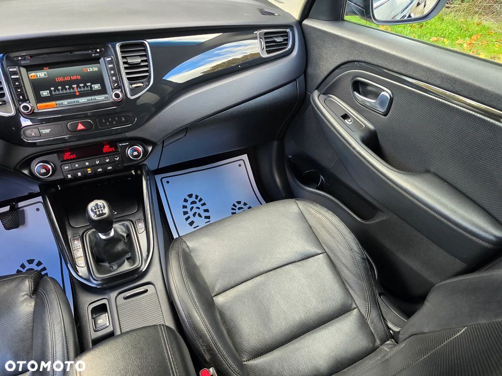Kia Carens 1.7 CRDi Spirit - 26