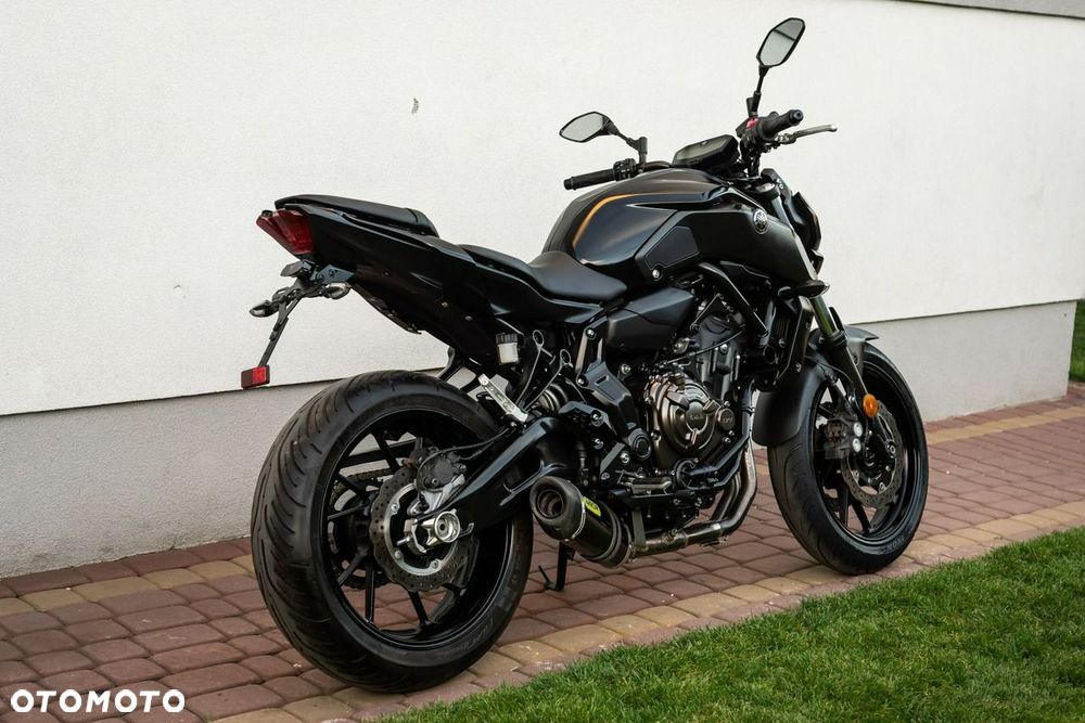 Yamaha MT - 3