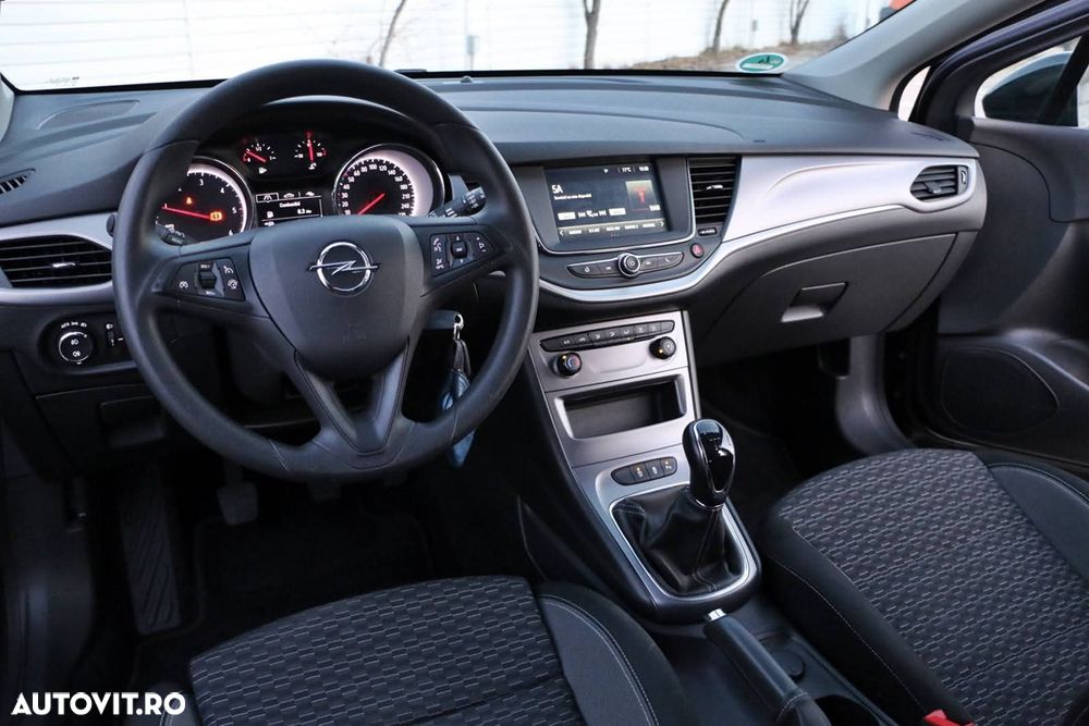 Opel Astra 1.5 D Start/Stop Business Edition - 9