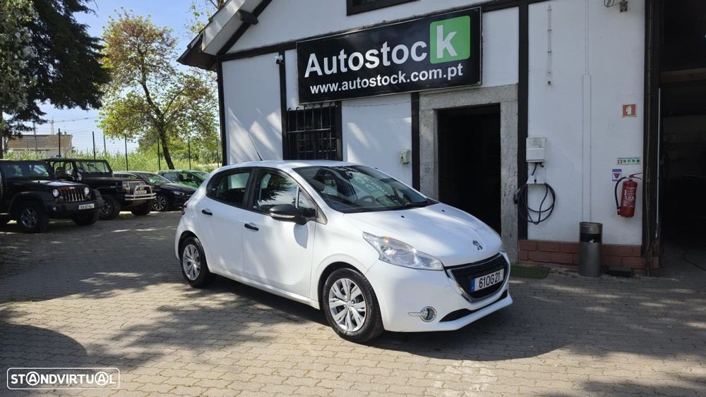 Peugeot 208 1.4 HDi - 2