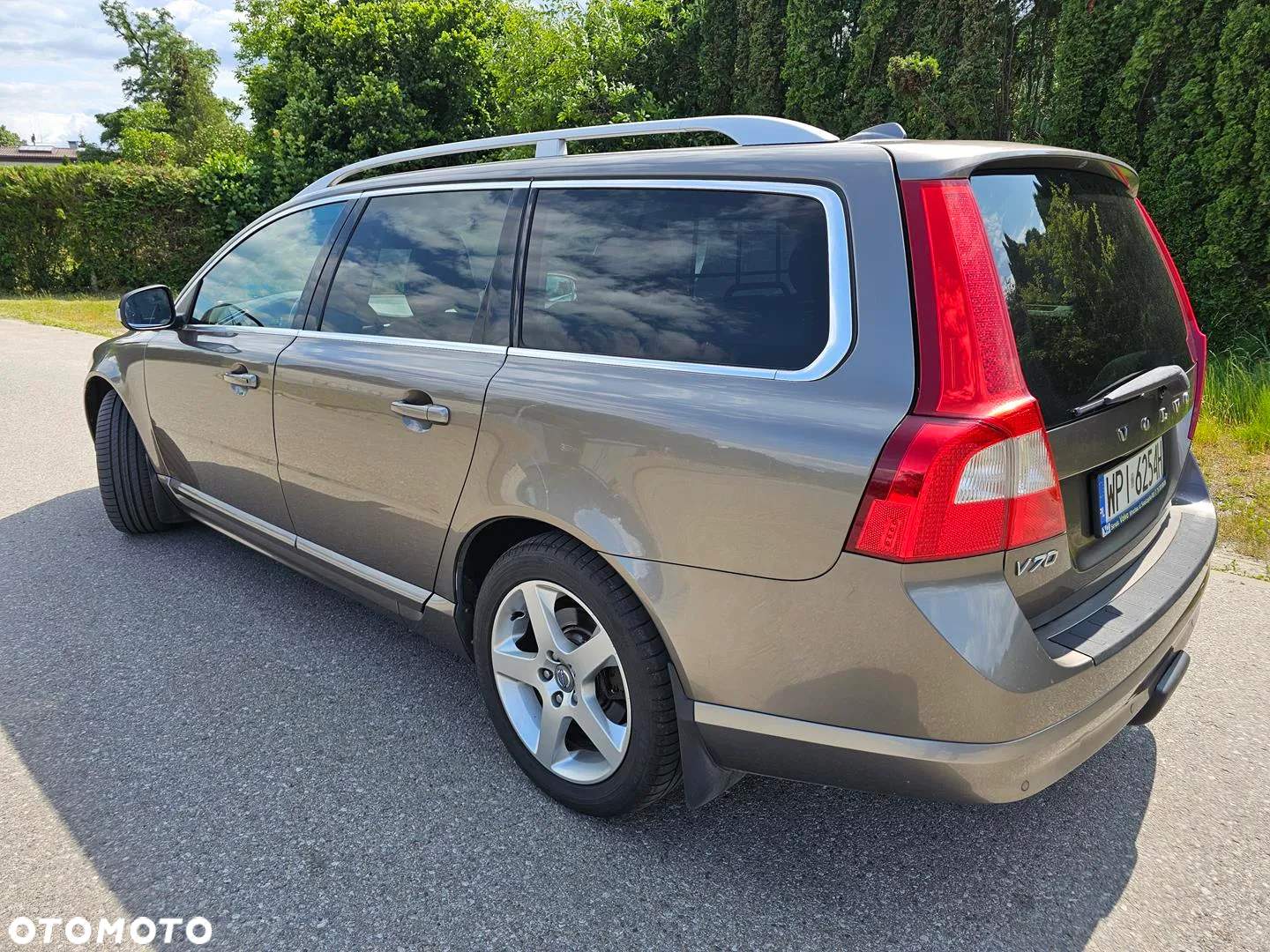 Volvo V70 2.4D Summum - 5