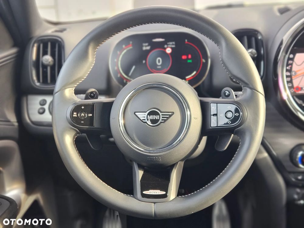 MINI John Cooper Works ALL4 sport - 37