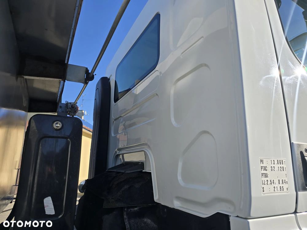 Renault Premium 430 dxi - 16