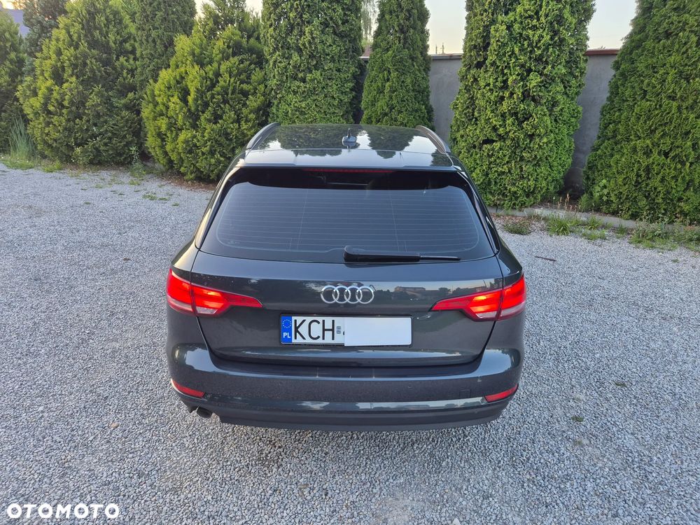 Audi A4 Avant 30 TDI S tronic advanced - 29