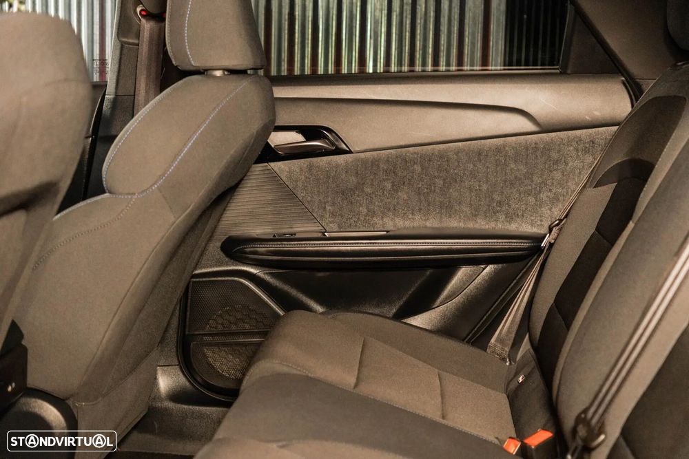 MG MG4 64 kWh Comfort - 29