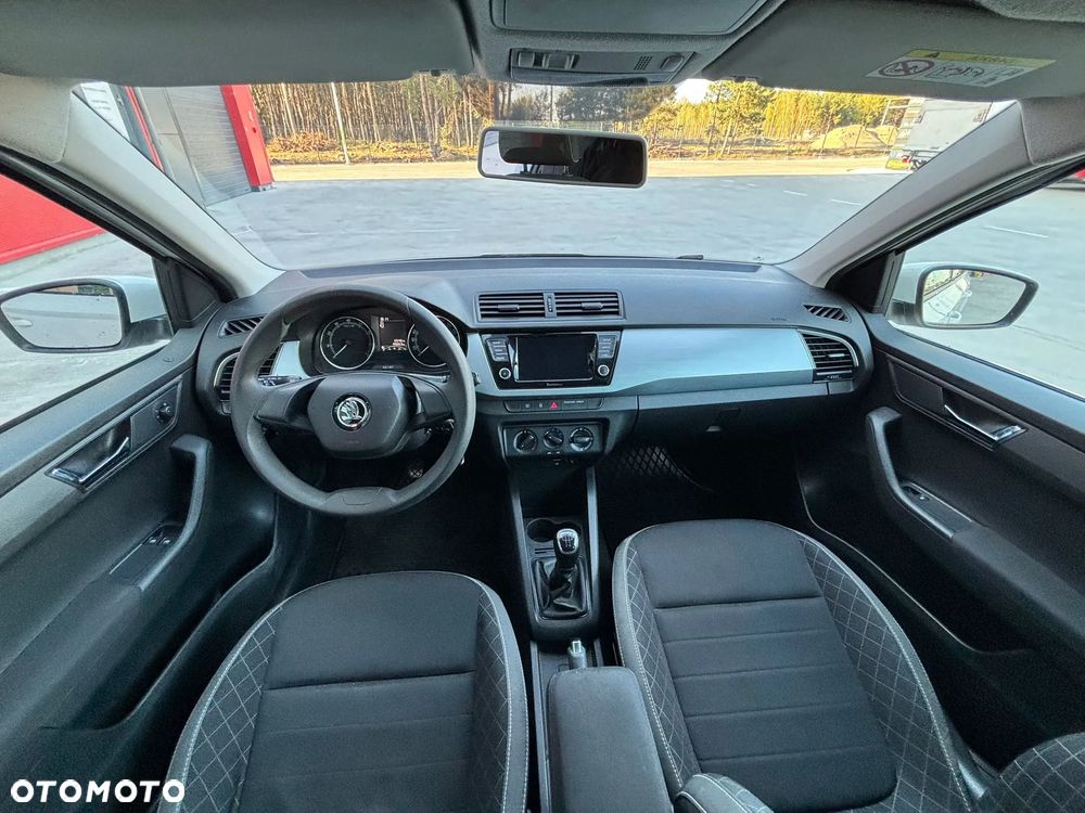Skoda Fabia 1.0 TSI Ambition - 9