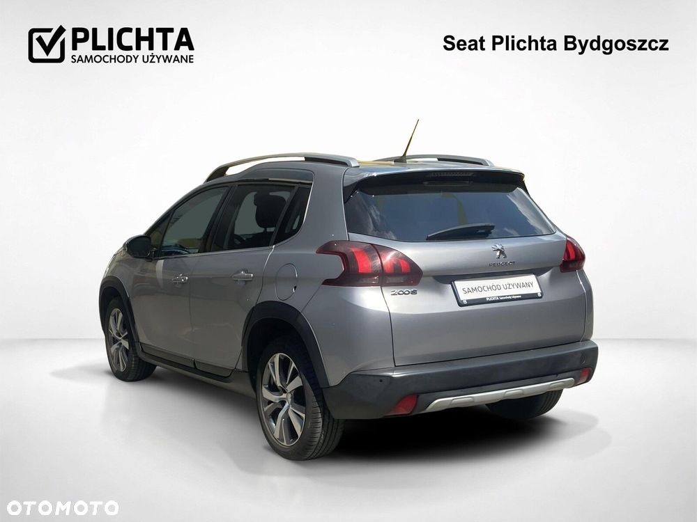 Peugeot 2008 1.2 Pure Tech GPF Allure S&S - 4