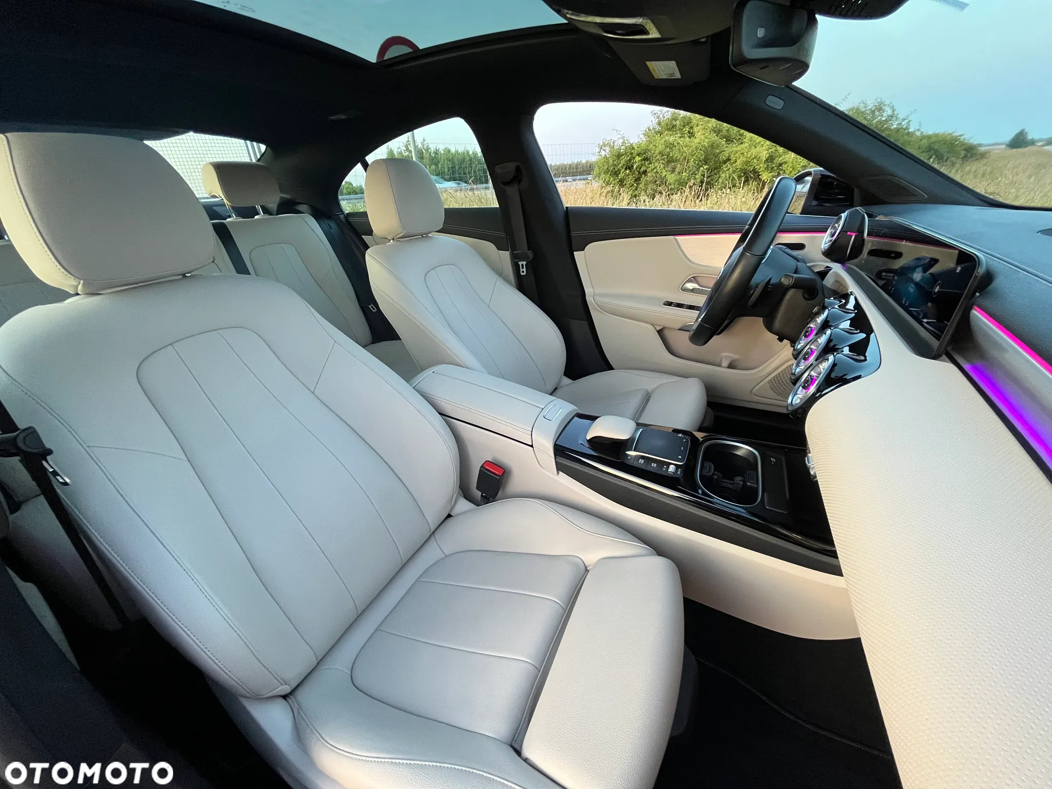 Mercedes-Benz CLA 250 4-Matic 7G-DCT - 16