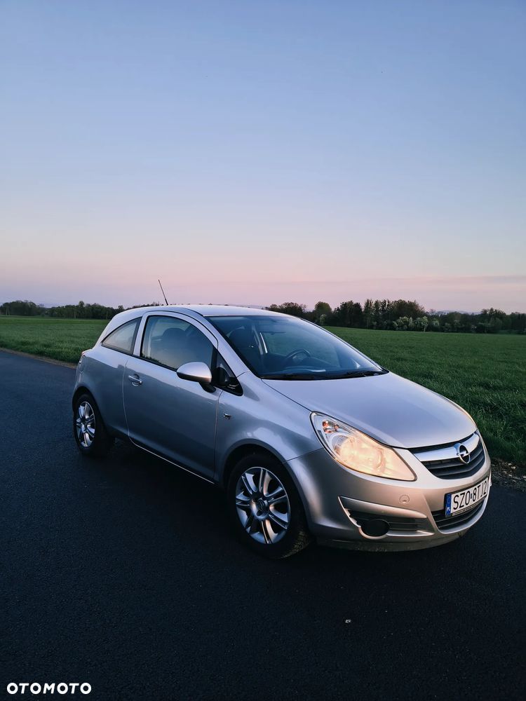 Opel Corsa 1.2 16V Color Edition - 4