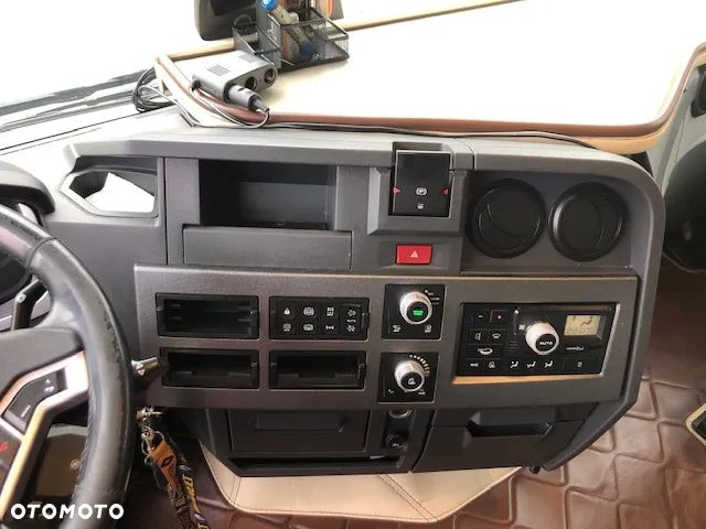 Renault Gama T 480 - 10