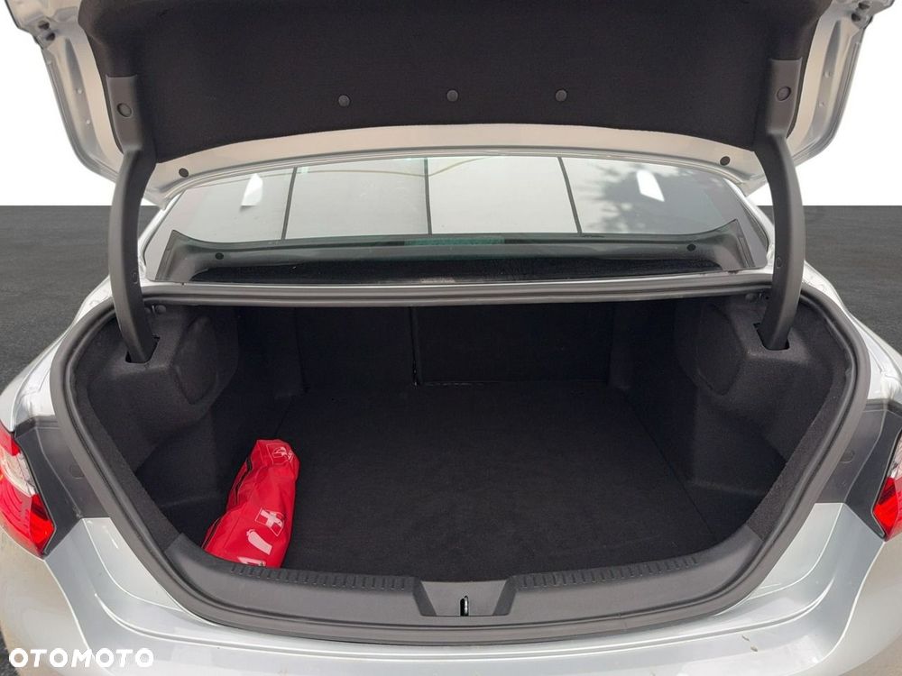 Renault Megane - 12