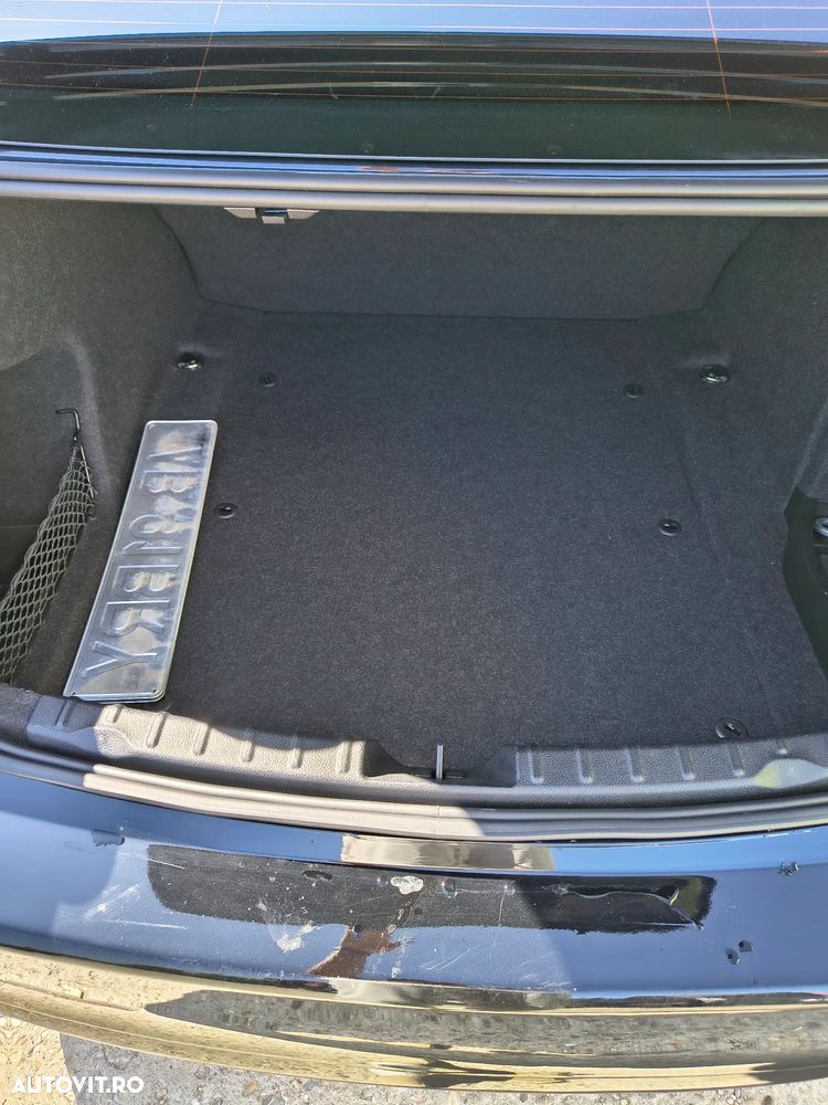 BMW Seria 3 318d Luxury Line - 10