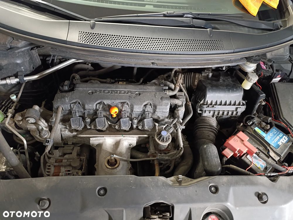 Honda Civic 1.8 Executive - 17