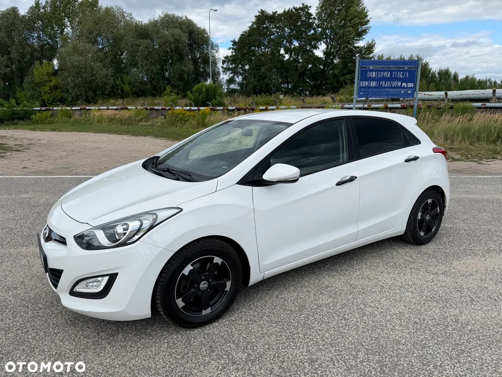 Hyundai i30 1.4 Comfort - 1