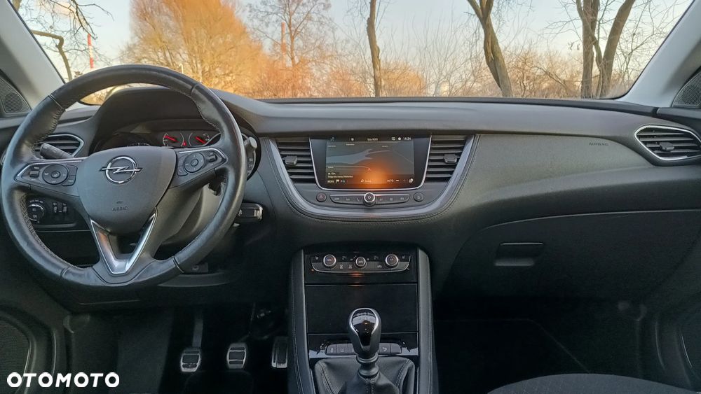 Opel Grandland X 1.2 Start/Stop 120 Jahre - 17