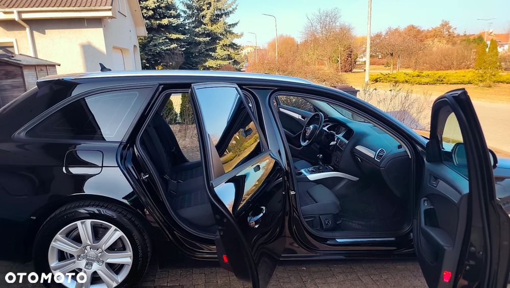 Audi A4 Avant 3.0 TDI DPF quattro Attraction - 33