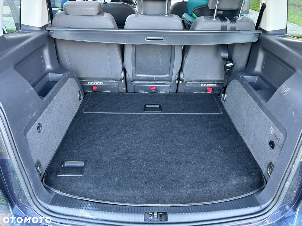 Volkswagen Touran 1.6 TDI DPF Life - 35
