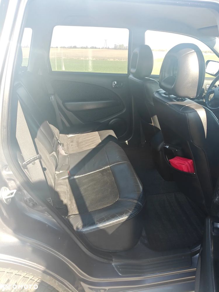 Mitsubishi Outlander 2.0 Turbo - 15