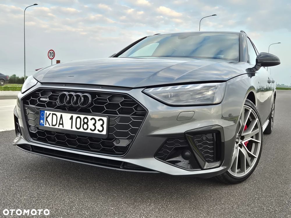Audi A4 Avant 40 TDI quattro S tronic S line - 11