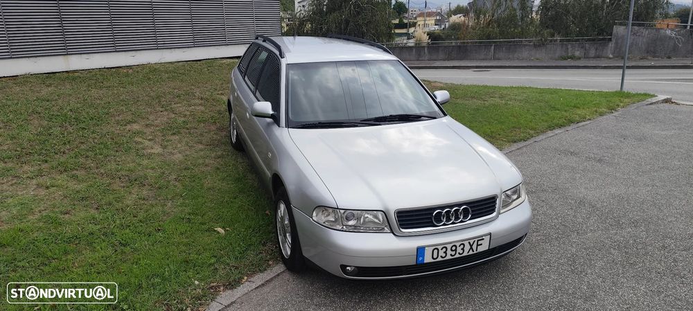 Audi A4 Avant 1.9 TDI Attraction - 3