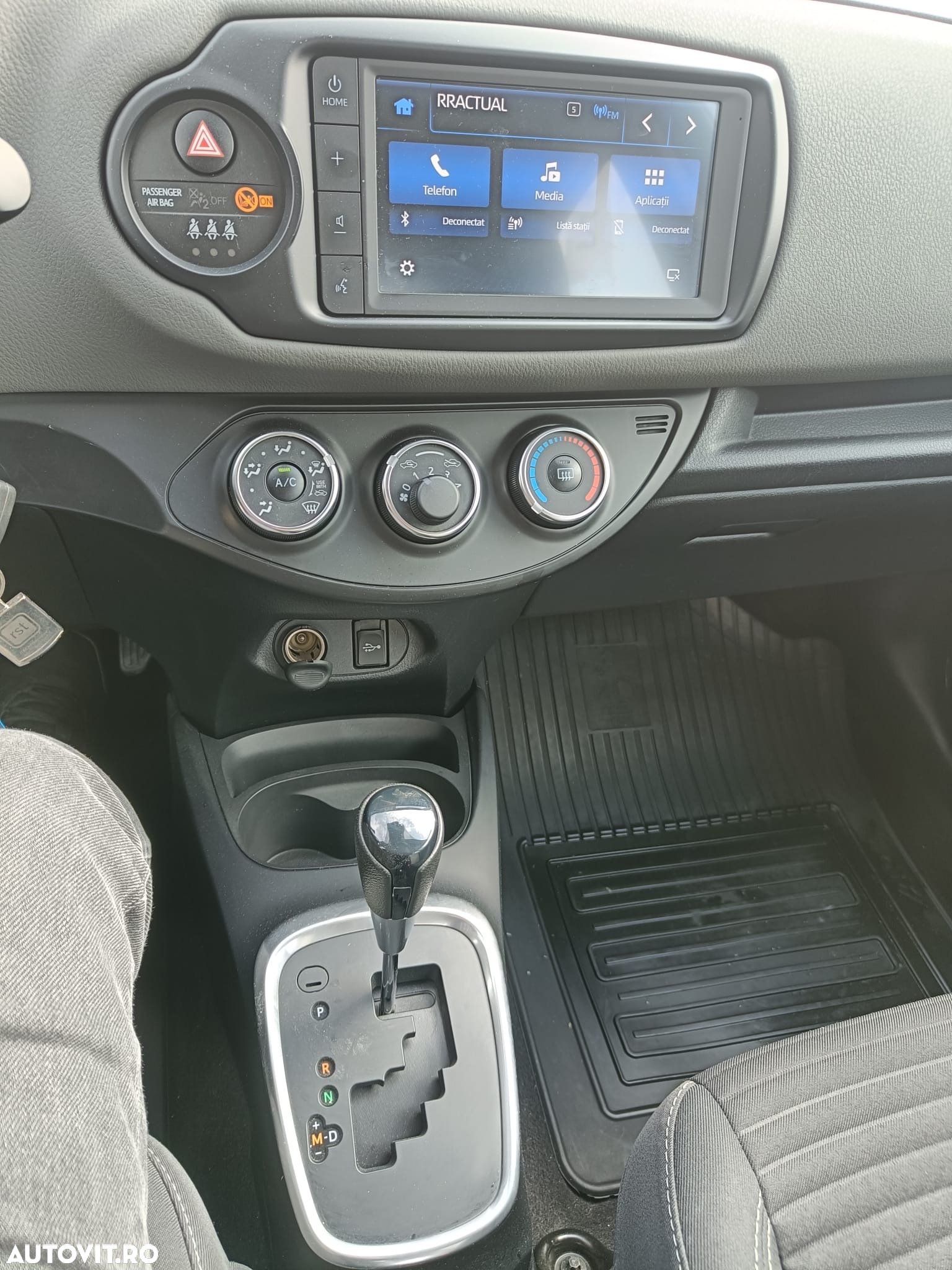 Toyota Yaris - 13