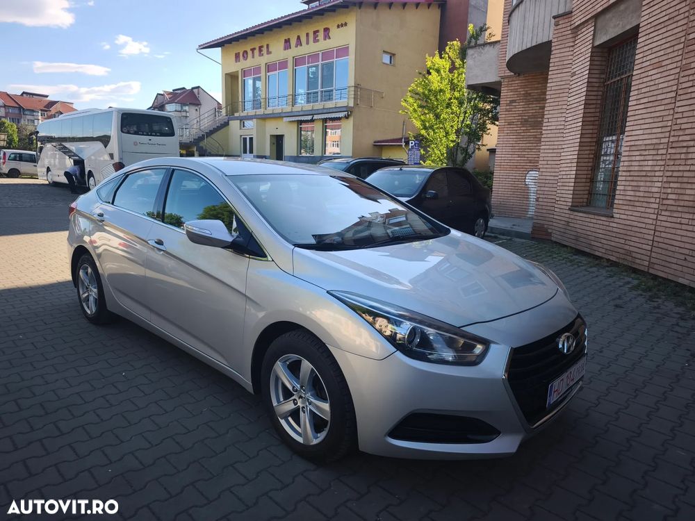 Hyundai i40 Kombi blue 1.7 CRDi Premium - 4