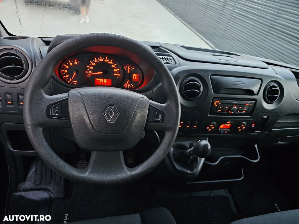Renault Master - 18