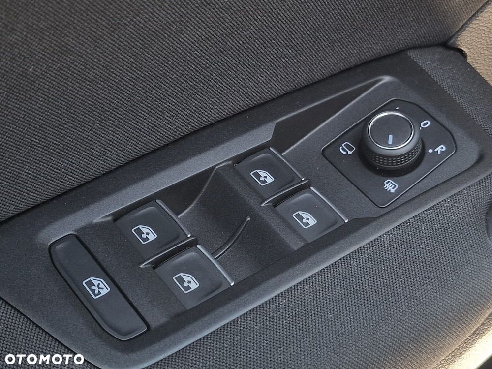 Volkswagen Touran 1.5 TSI EVO Highline DSG - 27