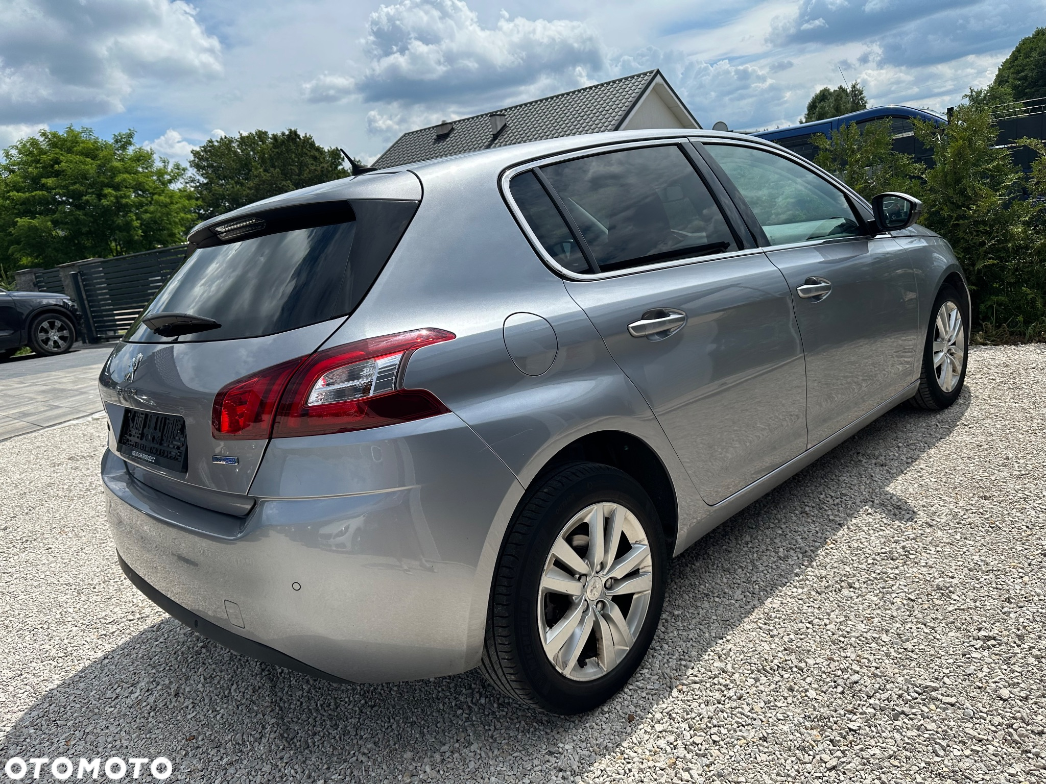 Peugeot 308 1.6 BlueHDi Allure S&S - 15