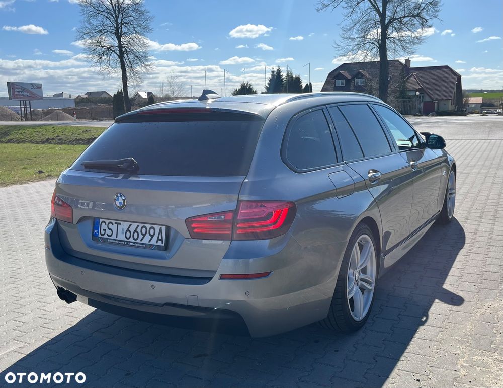 BMW Seria 5 525d Sport-Aut - 3