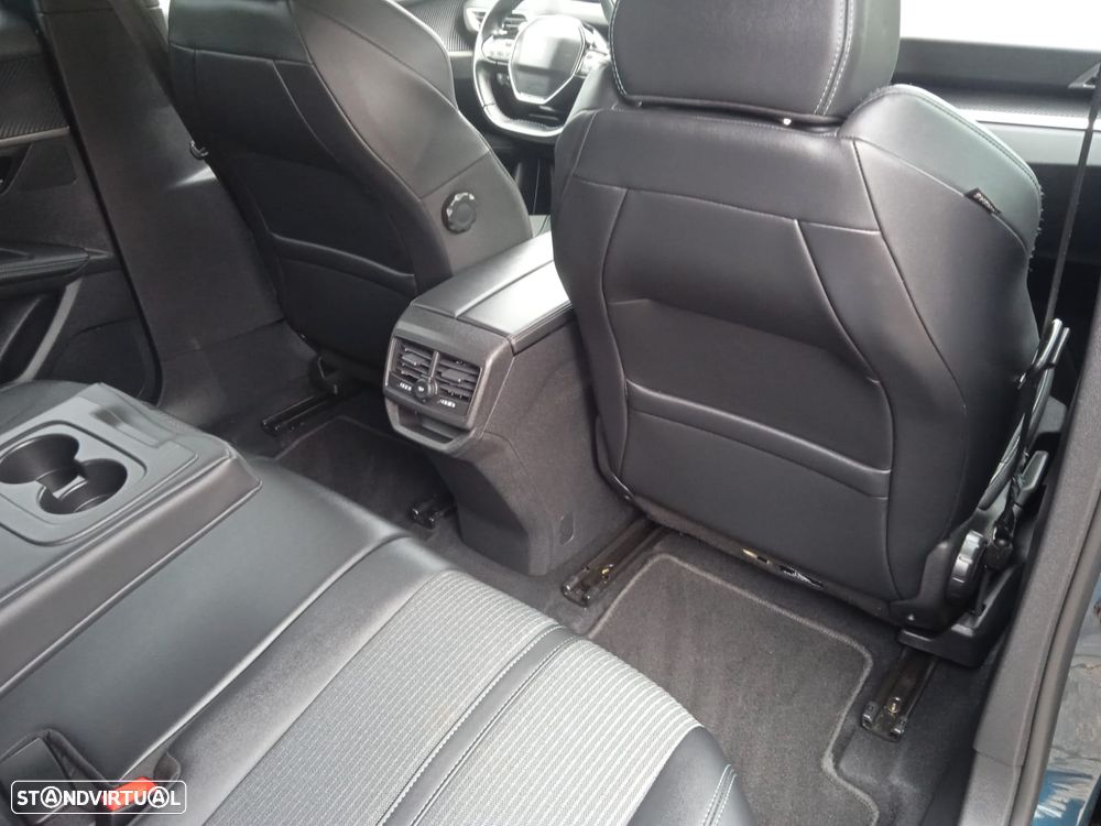 Peugeot 3008 1.2 PureTech Allure EAT8 - 47