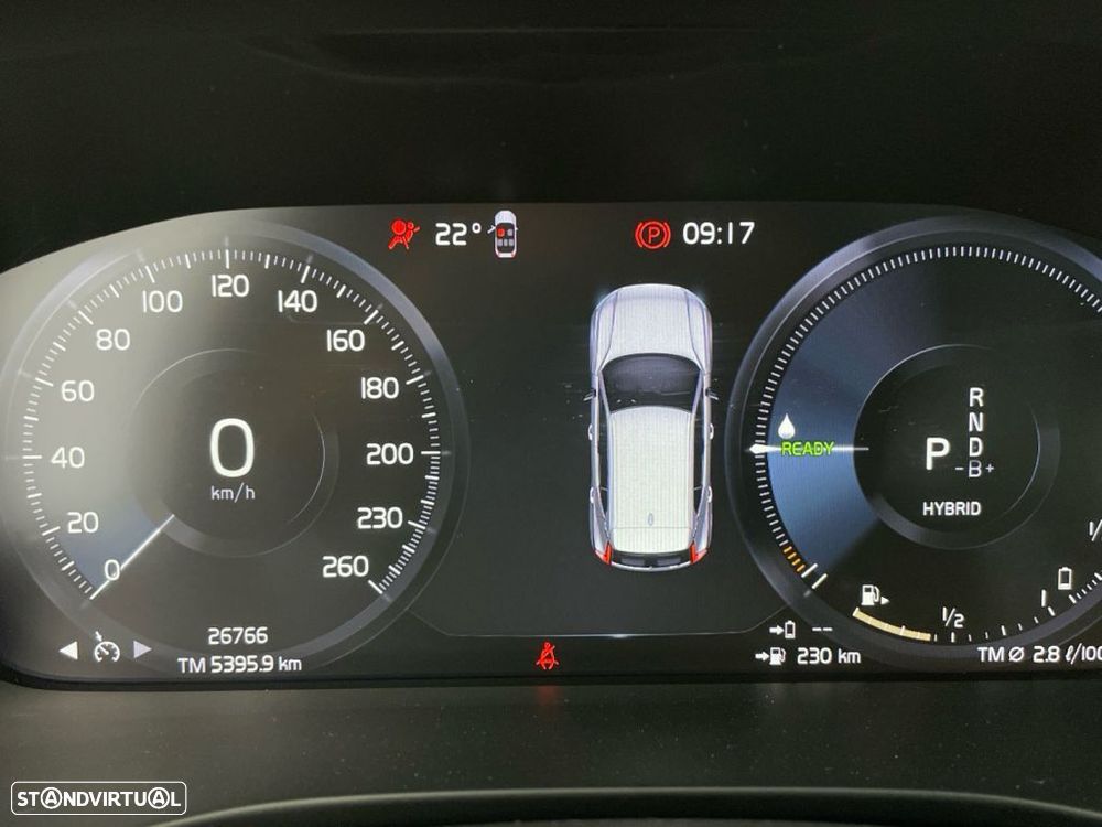 Volvo XC 40 1.5 T4 PHEV Core - 9