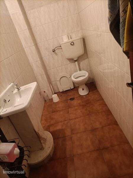 Garagem Mem Martins - Grande imagem: 2/5