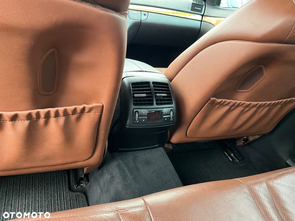 Mercedes-Benz Klasa E 320 CDI 4-Matic Avantgarde - 12