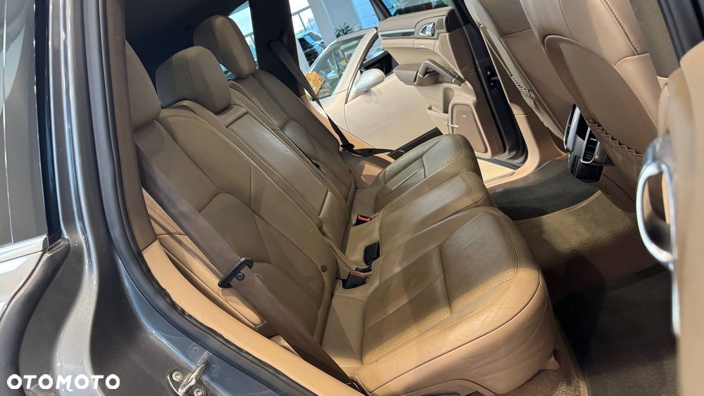 Porsche Cayenne S Tiptronic S - 30