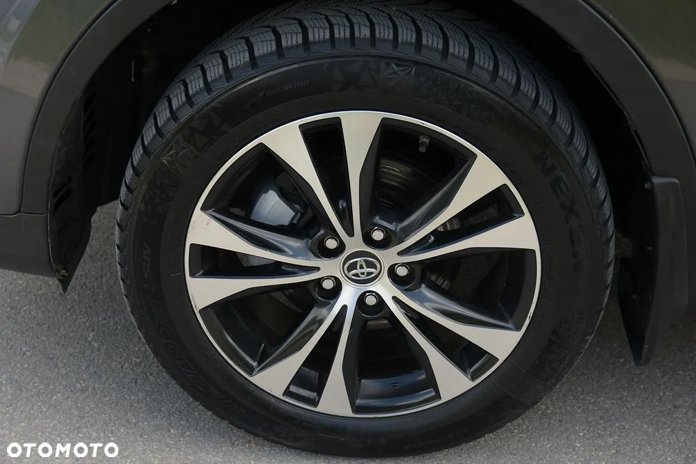 Toyota RAV4 - 17