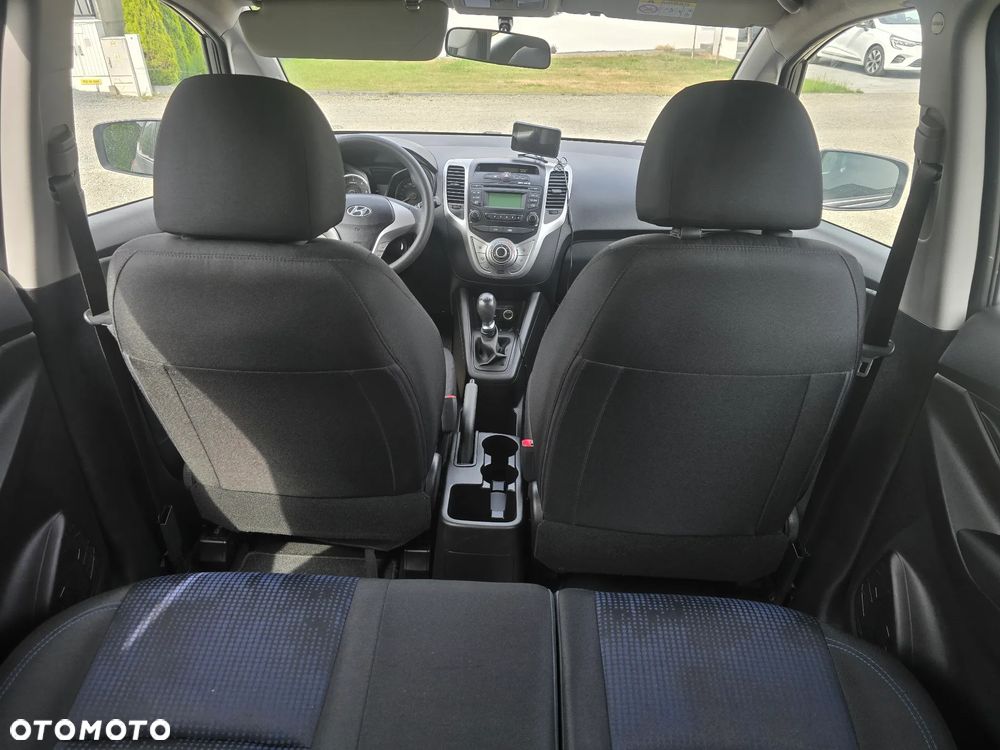 Hyundai ix20 1.6 CRDi Fifa World Cup Edition - 9