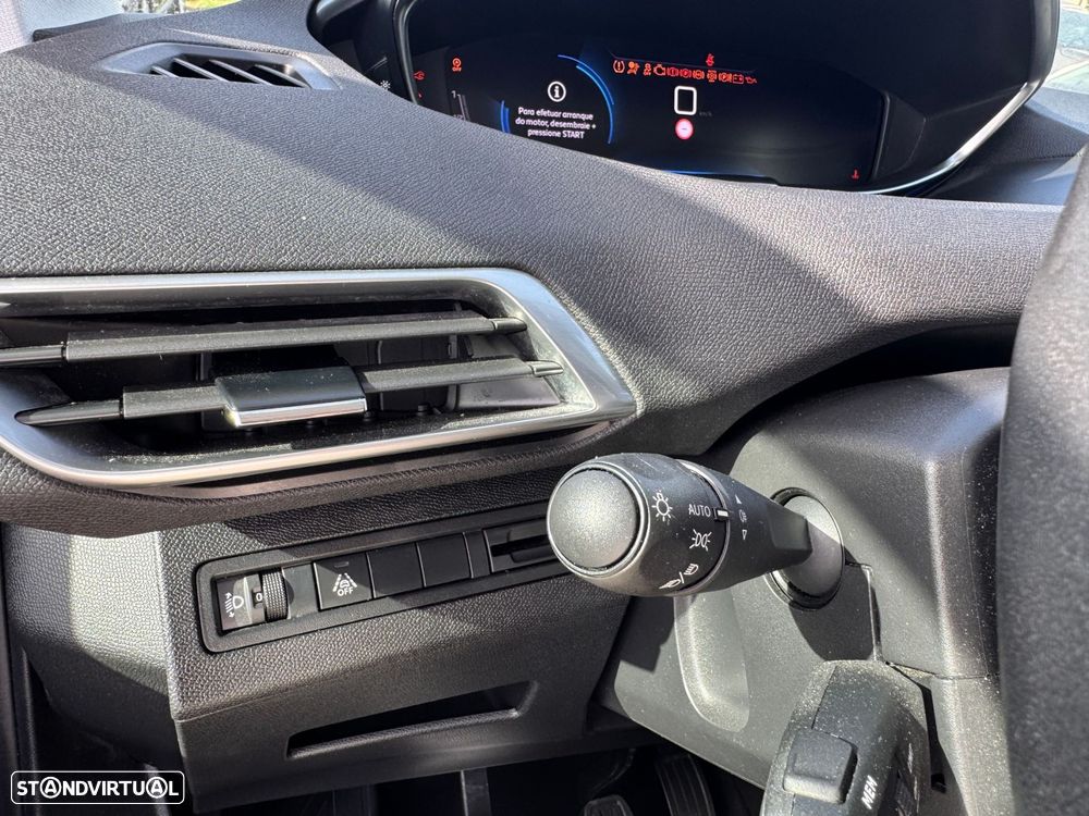 Peugeot 5008 1.2 PureTech Active - 11