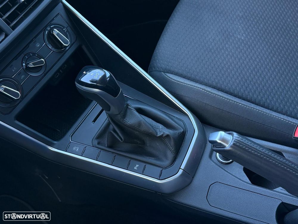 VW Polo 1.0 TSI Urban DSG - 13