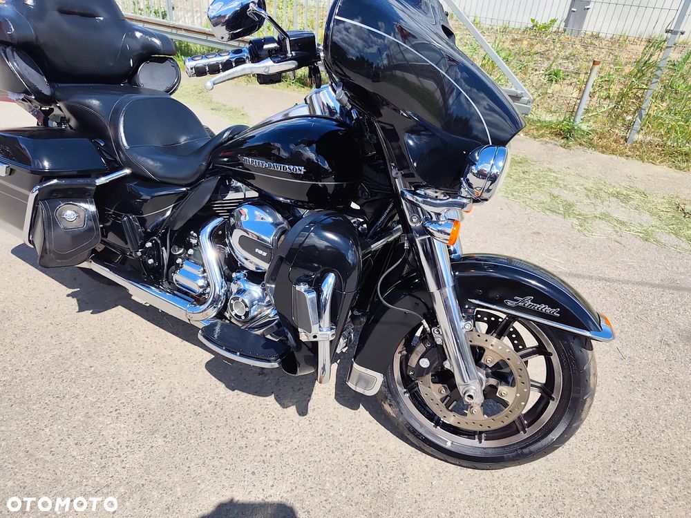 Harley-Davidson FLHTCU Ultra - 32