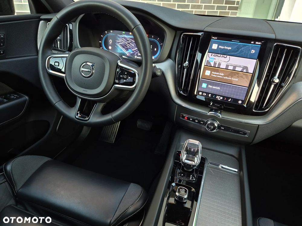Volvo XC 60 B4 D Ultimate Dark - 27